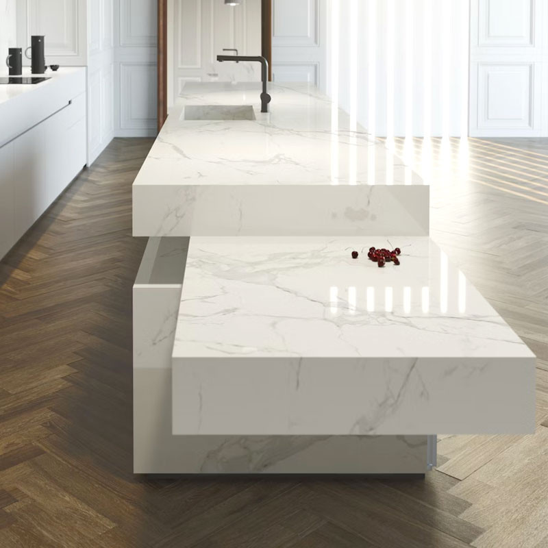 Plan de travail cuisine sur mesure en Dekton® Natura 18